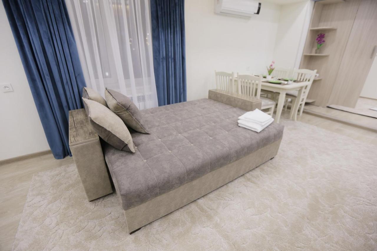 Newly Renovated Studio Apartment In Downtown Center 5 Tashkent Exterior photo